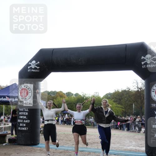 13.09.2026 - Stadtparktriathlon Patografie http://msf.ph/oto/10254514 13.09.2026 11:01:15 Ziel 242 meine-sportfotos.de