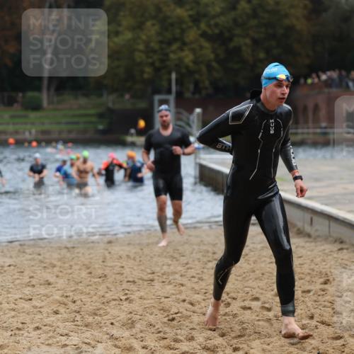 13.09.2026 - Stadtparktriathlon Mo-Foto http://msf.ph/oto/10254526 13.09.2026 11:32:09 Schwimmen 865, 896, 905, 907, 911, 923, 935, 939 meine-sportfotos.de