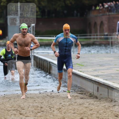 13.09.2026 - Stadtparktriathlon Mo-Foto http://msf.ph/oto/10254557 13.09.2026 11:32:19 Schwimmen 836, 842, 844, 857, 858, 860, 866, 905, 907, 923, 939, 945, 946 meine-sportfotos.de