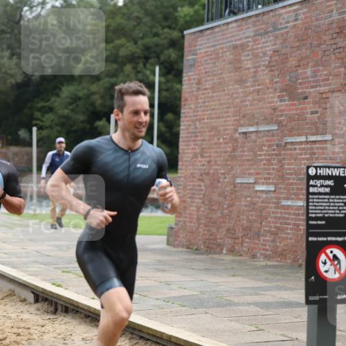 13.09.2026 - Stadtparktriathlon Mo-Foto http://msf.ph/oto/10254597 13.09.2026 11:32:24 Schwimmen 836, 842, 844, 857, 858, 860, 866, 905, 907, 923, 939, 945, 946 meine-sportfotos.de