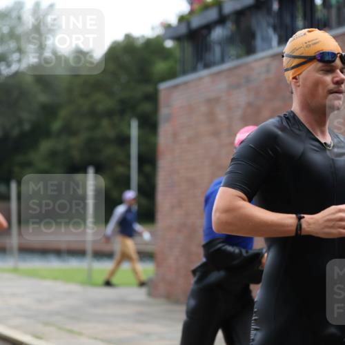 13.09.2026 - Stadtparktriathlon Mo-Foto http://msf.ph/oto/10254611 13.09.2026 11:32:26 Schwimmen 836, 842, 844, 857, 858, 860, 866, 923, 939, 945, 946 meine-sportfotos.de