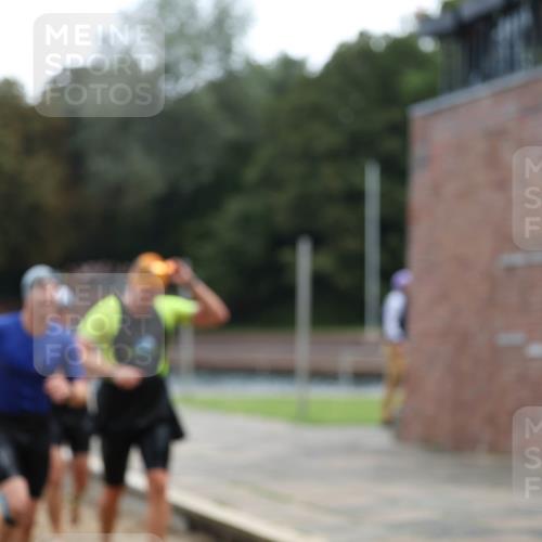13.09.2026 - Stadtparktriathlon Mo-Foto http://msf.ph/oto/10254613 13.09.2026 11:32:26 Schwimmen 836, 842, 844, 857, 858, 860, 866, 923, 939, 945, 946 meine-sportfotos.de