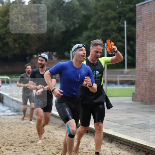 13.09.2026 - Stadtparktriathlon Mo-Foto http://msf.ph/oto/10254618 13.09.2026 11:32:27 Schwimmen 836, 842, 844, 857, 858, 860, 866, 923, 939, 945, 946 meine-sportfotos.de