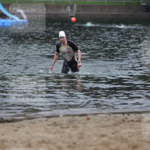 13.09.2026 - Stadtparktriathlon Mo-Foto http://msf.ph/oto/10254633 13.09.2026 10:28:02 Schwimmen 534 meine-sportfotos.de