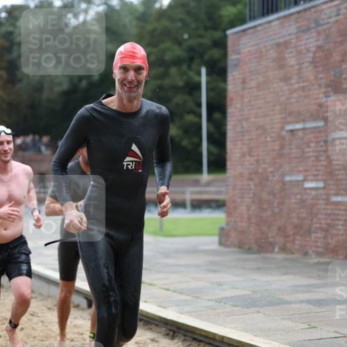 13.09.2026 - Stadtparktriathlon Mo-Foto http://msf.ph/oto/10254638 13.09.2026 11:32:30 Schwimmen 835, 842, 844, 858, 860, 866, 945, 946 meine-sportfotos.de
