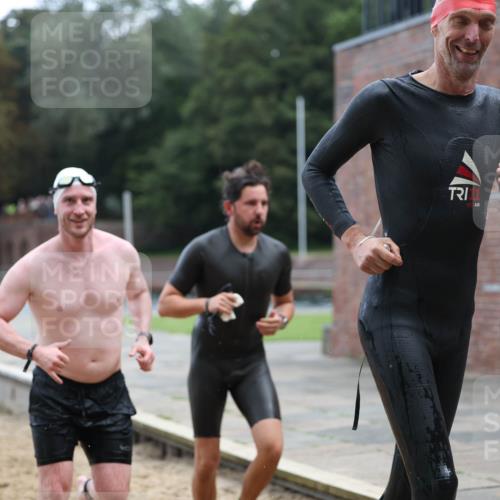 13.09.2026 - Stadtparktriathlon Mo-Foto http://msf.ph/oto/10254642 13.09.2026 11:32:31 Schwimmen 835, 842, 844, 858, 860, 866, 945, 946 meine-sportfotos.de