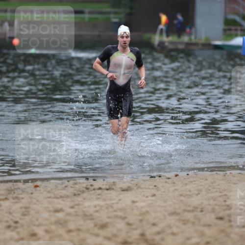 13.09.2026 - Stadtparktriathlon Mo-Foto http://msf.ph/oto/10254650 13.09.2026 10:28:06 Schwimmen 534 meine-sportfotos.de