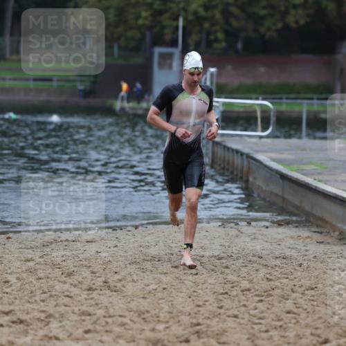 13.09.2026 - Stadtparktriathlon Mo-Foto http://msf.ph/oto/10254671 13.09.2026 10:28:09 Schwimmen 534 meine-sportfotos.de