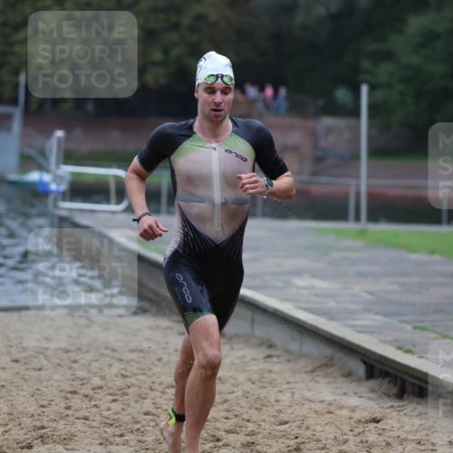 13.09.2026 - Stadtparktriathlon Mo-Foto http://msf.ph/oto/10254685 13.09.2026 10:28:11 Schwimmen 534 meine-sportfotos.de