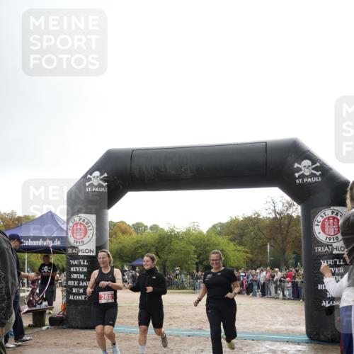 13.09.2026 - Stadtparktriathlon Patografie http://msf.ph/oto/10254710 13.09.2026 11:03:24 Ziel 268 meine-sportfotos.de