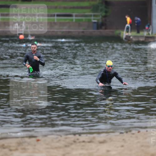 13.09.2026 - Stadtparktriathlon Mo-Foto http://msf.ph/oto/10254712 13.09.2026 10:28:54 Schwimmen 492, 509 meine-sportfotos.de