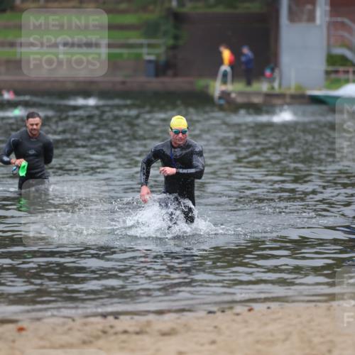 13.09.2026 - Stadtparktriathlon Mo-Foto http://msf.ph/oto/10254718 13.09.2026 10:28:57 Schwimmen 492, 509, 563 meine-sportfotos.de