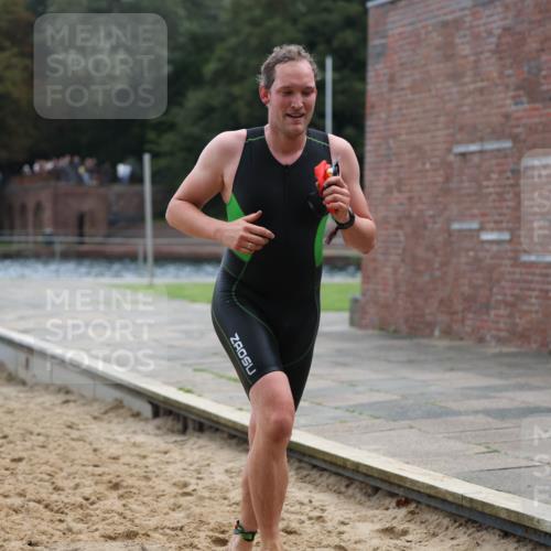13.09.2026 - Stadtparktriathlon Mo-Foto http://msf.ph/oto/10254722 13.09.2026 11:32:57 Schwimmen 869, 873, 922 meine-sportfotos.de