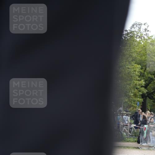 13.09.2026 - Stadtparktriathlon Patografie http://msf.ph/oto/10254727 13.09.2026 11:03:45 Ziel 243 meine-sportfotos.de