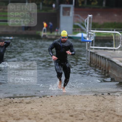 13.09.2026 - Stadtparktriathlon Mo-Foto http://msf.ph/oto/10254728 13.09.2026 10:29:00 Schwimmen 492, 509, 563 meine-sportfotos.de