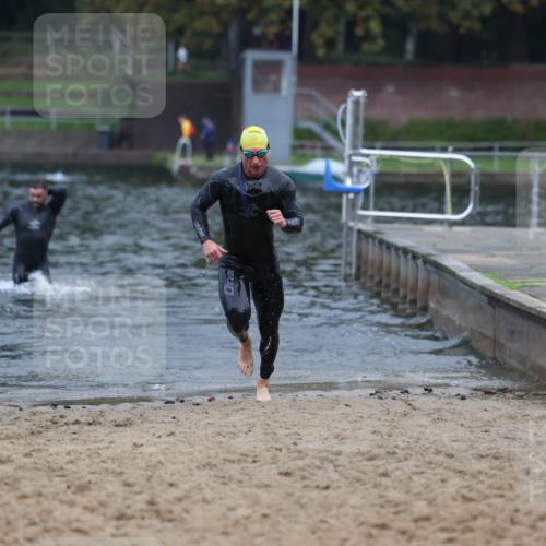 13.09.2026 - Stadtparktriathlon Mo-Foto http://msf.ph/oto/10254731 13.09.2026 10:29:01 Schwimmen 492, 509, 563 meine-sportfotos.de