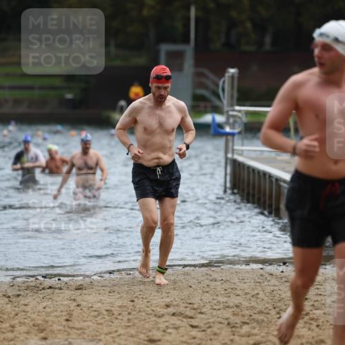 13.09.2026 - Stadtparktriathlon Mo-Foto http://msf.ph/oto/10254745 13.09.2026 11:33:07 Schwimmen 873, 888, 922 meine-sportfotos.de