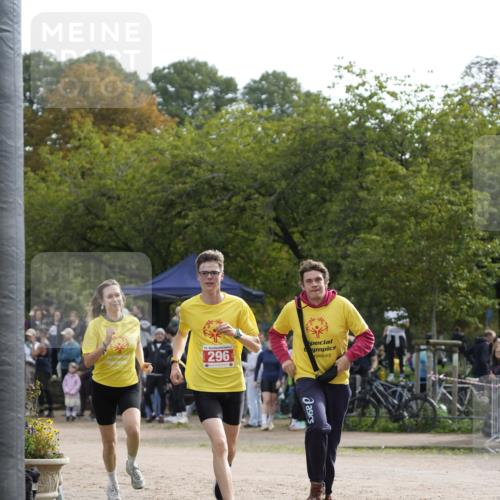 13.09.2026 - Stadtparktriathlon Patografie http://msf.ph/oto/10254750 13.09.2026 11:03:57 Ziel 296 meine-sportfotos.de