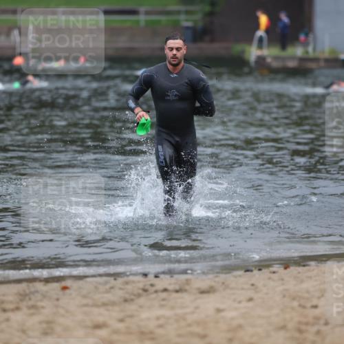 13.09.2026 - Stadtparktriathlon Mo-Foto http://msf.ph/oto/10254751 13.09.2026 10:29:05 Schwimmen 509, 563 meine-sportfotos.de