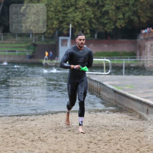 13.09.2026 - Stadtparktriathlon Mo-Foto http://msf.ph/oto/10254762 13.09.2026 10:29:09 Schwimmen 563 meine-sportfotos.de