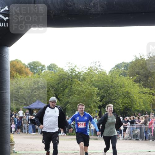 13.09.2026 - Stadtparktriathlon Patografie http://msf.ph/oto/10254770 13.09.2026 11:04:39 Ziel 223 meine-sportfotos.de