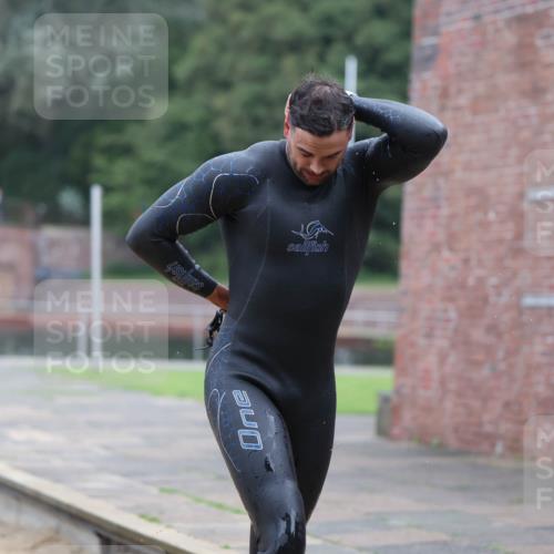 13.09.2026 - Stadtparktriathlon Mo-Foto http://msf.ph/oto/10254778 13.09.2026 10:29:12 Schwimmen 563 meine-sportfotos.de