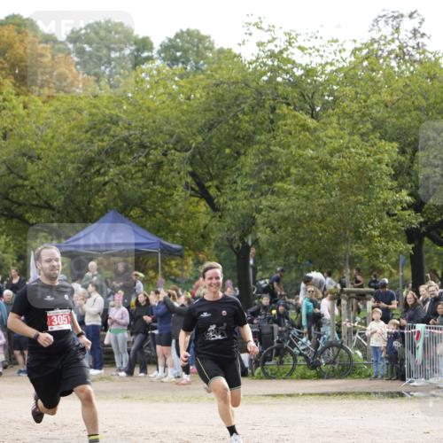 13.09.2026 - Stadtparktriathlon Patografie http://msf.ph/oto/10254779 13.09.2026 11:04:53 Ziel 305 meine-sportfotos.de