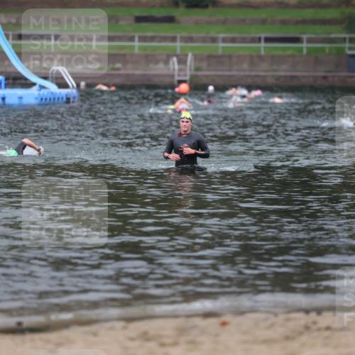 13.09.2026 - Stadtparktriathlon Mo-Foto http://msf.ph/oto/10254783 13.09.2026 10:29:34 Schwimmen  meine-sportfotos.de