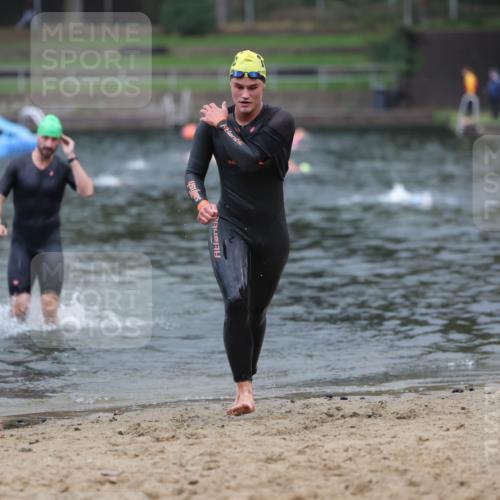 13.09.2026 - Stadtparktriathlon Mo-Foto http://msf.ph/oto/10254799 13.09.2026 10:29:52 Schwimmen 489, 513, 538 meine-sportfotos.de