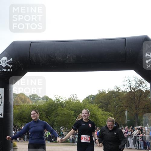 13.09.2026 - Stadtparktriathlon Patografie http://msf.ph/oto/10254805 13.09.2026 11:05:15 Ziel 229 meine-sportfotos.de