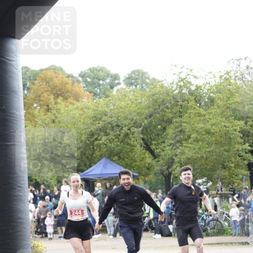 13.09.2026 - Stadtparktriathlon Patografie http://msf.ph/oto/10254811 13.09.2026 11:05:27 Ziel 244 meine-sportfotos.de
