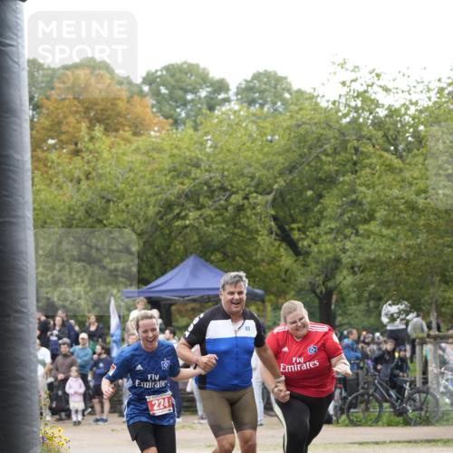 13.09.2026 - Stadtparktriathlon Patografie http://msf.ph/oto/10254827 13.09.2026 11:05:42 Ziel 224 meine-sportfotos.de