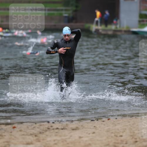 13.09.2026 - Stadtparktriathlon Mo-Foto http://msf.ph/oto/10254830 13.09.2026 10:30:16 Schwimmen 502 meine-sportfotos.de