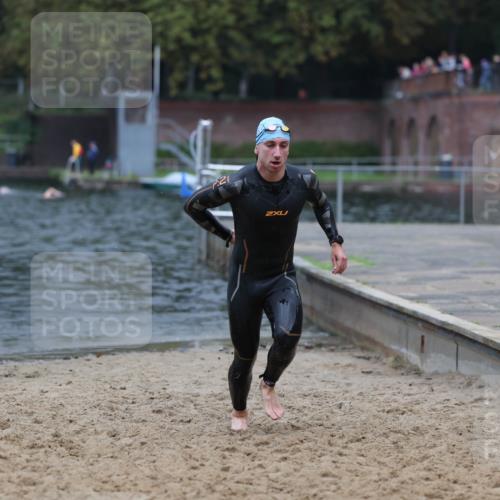 13.09.2026 - Stadtparktriathlon Mo-Foto http://msf.ph/oto/10254838 13.09.2026 10:30:20 Schwimmen 502 meine-sportfotos.de