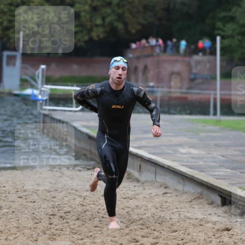 13.09.2026 - Stadtparktriathlon Mo-Foto http://msf.ph/oto/10254840 13.09.2026 10:30:20 Schwimmen 502 meine-sportfotos.de
