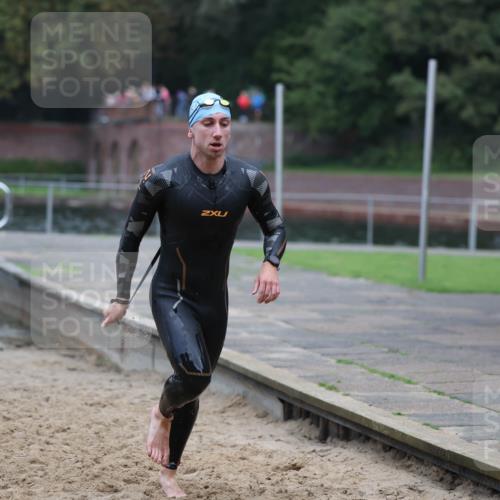 13.09.2026 - Stadtparktriathlon Mo-Foto http://msf.ph/oto/10254843 13.09.2026 10:30:21 Schwimmen 502 meine-sportfotos.de