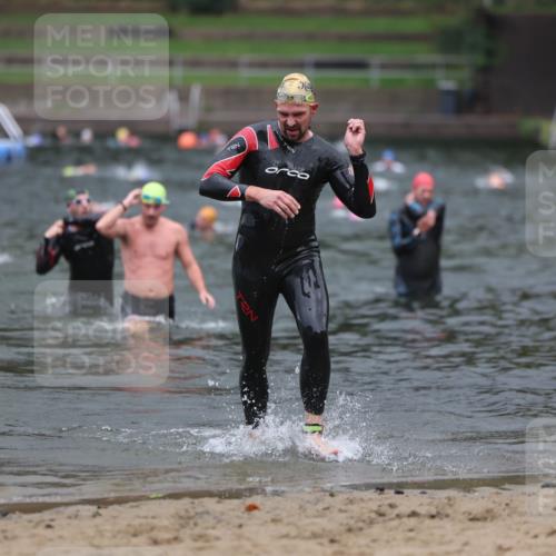 13.09.2026 - Stadtparktriathlon Mo-Foto http://msf.ph/oto/10254852 13.09.2026 10:30:34 Schwimmen 471, 479, 569 meine-sportfotos.de