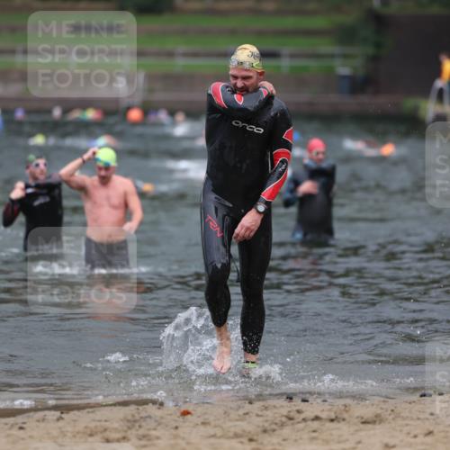 13.09.2026 - Stadtparktriathlon Mo-Foto http://msf.ph/oto/10254854 13.09.2026 10:30:34 Schwimmen 471, 479, 569 meine-sportfotos.de