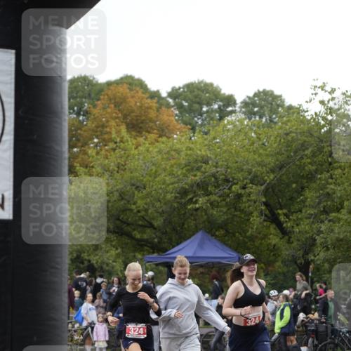 13.09.2026 - Stadtparktriathlon Patografie http://msf.ph/oto/10254891 13.09.2026 11:08:13 Ziel 324 meine-sportfotos.de