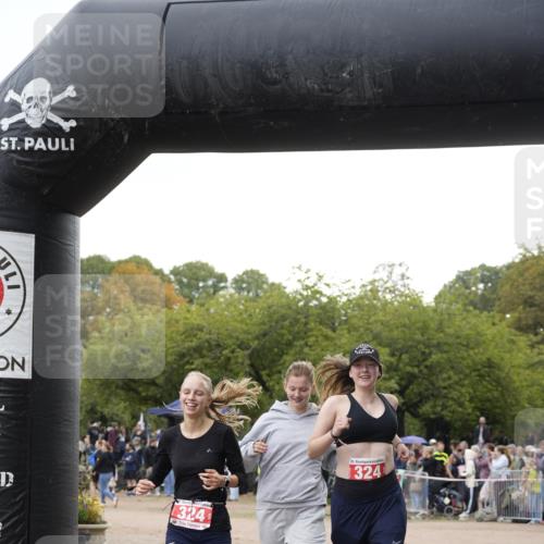 13.09.2026 - Stadtparktriathlon Patografie http://msf.ph/oto/10254893 13.09.2026 11:08:15 Ziel 324 meine-sportfotos.de