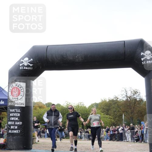 13.09.2026 - Stadtparktriathlon Patografie http://msf.ph/oto/10254910 13.09.2026 11:08:36 Ziel 265, 306, 334 meine-sportfotos.de