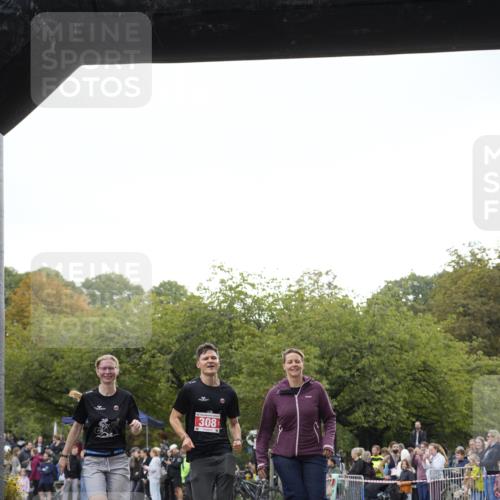 13.09.2026 - Stadtparktriathlon Patografie http://msf.ph/oto/10254930 13.09.2026 11:08:51 Ziel 308 meine-sportfotos.de