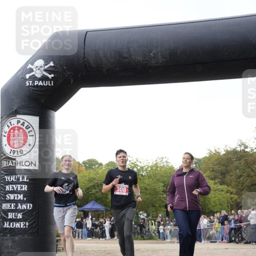 13.09.2026 - Stadtparktriathlon Patografie http://msf.ph/oto/10254936 13.09.2026 11:08:52 Ziel 308 meine-sportfotos.de
