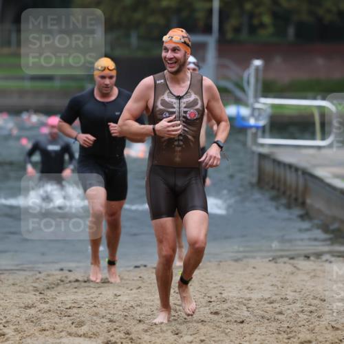 13.09.2026 - Stadtparktriathlon Mo-Foto http://msf.ph/oto/10254942 13.09.2026 10:31:05 Schwimmen 480, 483, 491, 494, 528, 575, 582, 584 meine-sportfotos.de