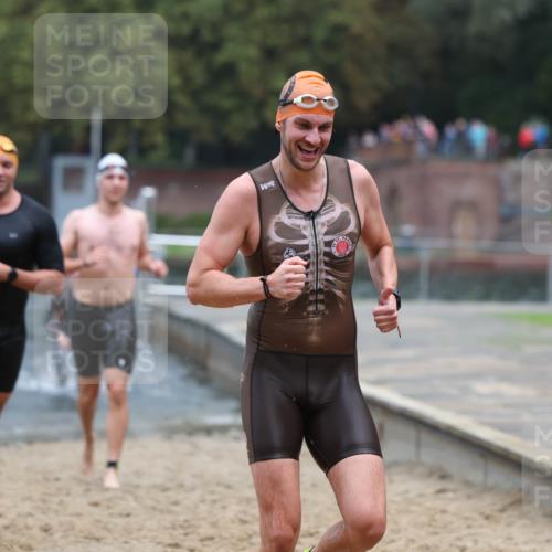 13.09.2026 - Stadtparktriathlon Mo-Foto http://msf.ph/oto/10254953 13.09.2026 10:31:06 Schwimmen 480, 483, 491, 494, 528, 575, 582, 584 meine-sportfotos.de