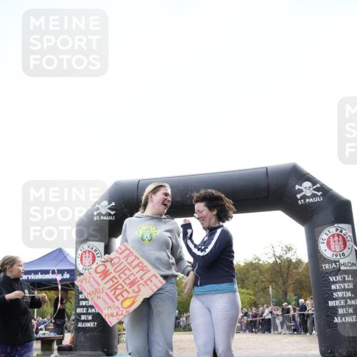 13.09.2026 - Stadtparktriathlon Patografie http://msf.ph/oto/10254972 13.09.2026 11:11:06 Ziel 241, 326 meine-sportfotos.de