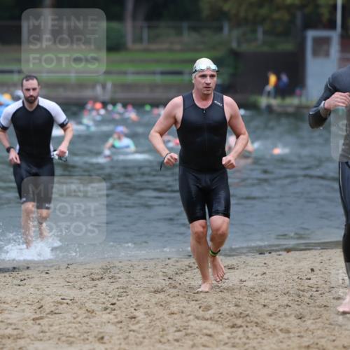 13.09.2026 - Stadtparktriathlon Mo-Foto http://msf.ph/oto/10254981 13.09.2026 10:31:13 Schwimmen 483, 491, 528, 575, 582 meine-sportfotos.de