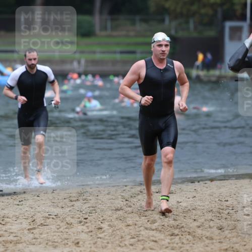 13.09.2026 - Stadtparktriathlon Mo-Foto http://msf.ph/oto/10254983 13.09.2026 10:31:13 Schwimmen 483, 491, 528, 575, 582 meine-sportfotos.de