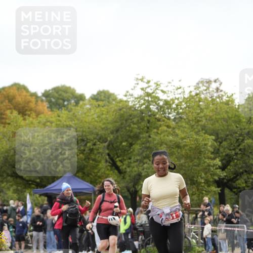 13.09.2026 - Stadtparktriathlon Patografie http://msf.ph/oto/10254989 13.09.2026 11:11:15 Ziel 231, 241 meine-sportfotos.de