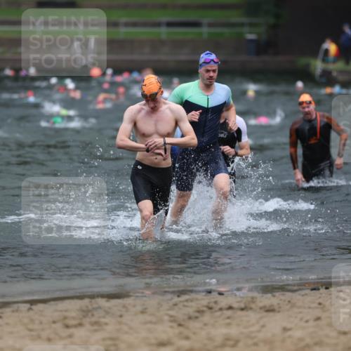 13.09.2026 - Stadtparktriathlon Mo-Foto http://msf.ph/oto/10255016 13.09.2026 10:31:30 Schwimmen 490, 499, 527, 542, 571 meine-sportfotos.de